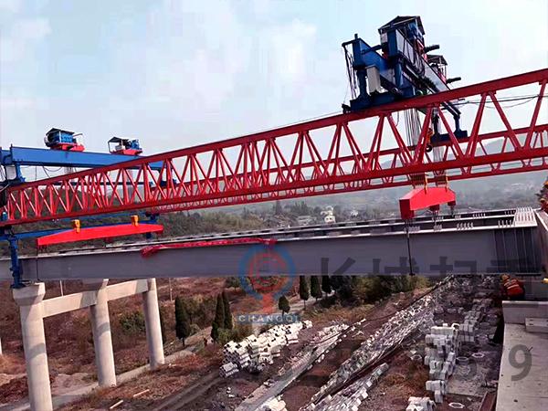 智能化架桥机的首要优势体现在施工效率